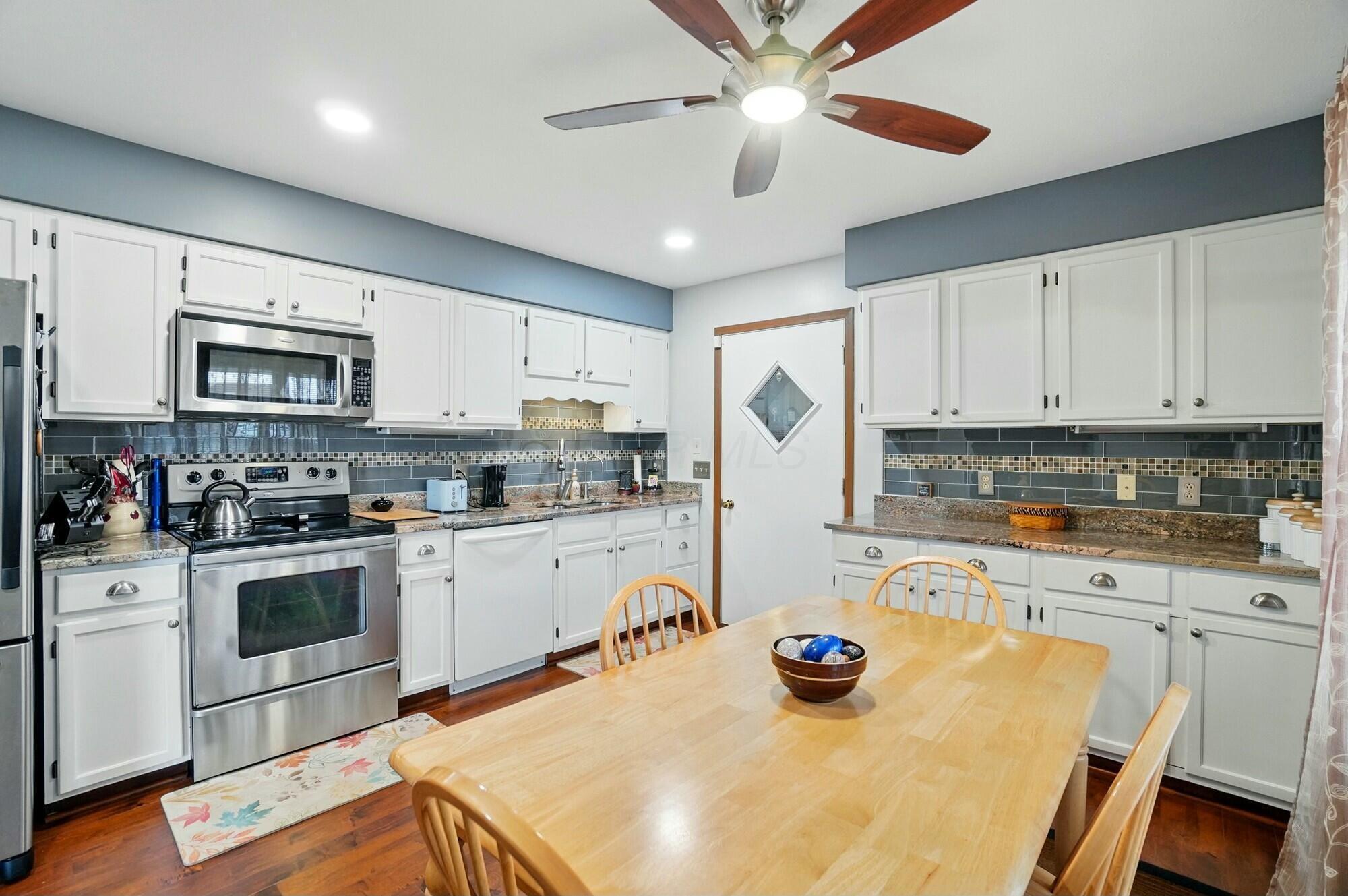 1143 Armsgate Road, Springfield, Ohio image 11
