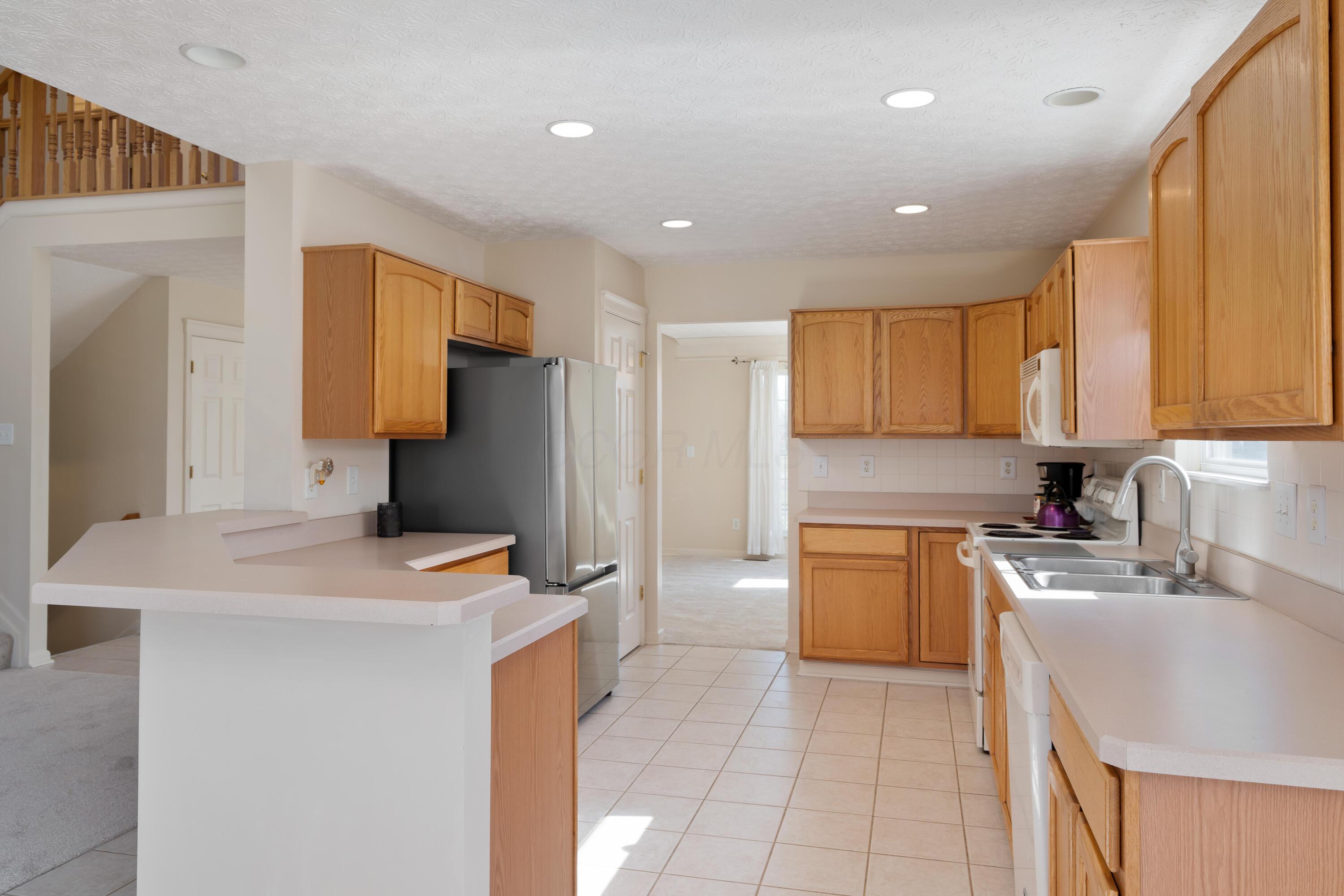 5605 Tayside Circle, Dublin, Ohio image 14