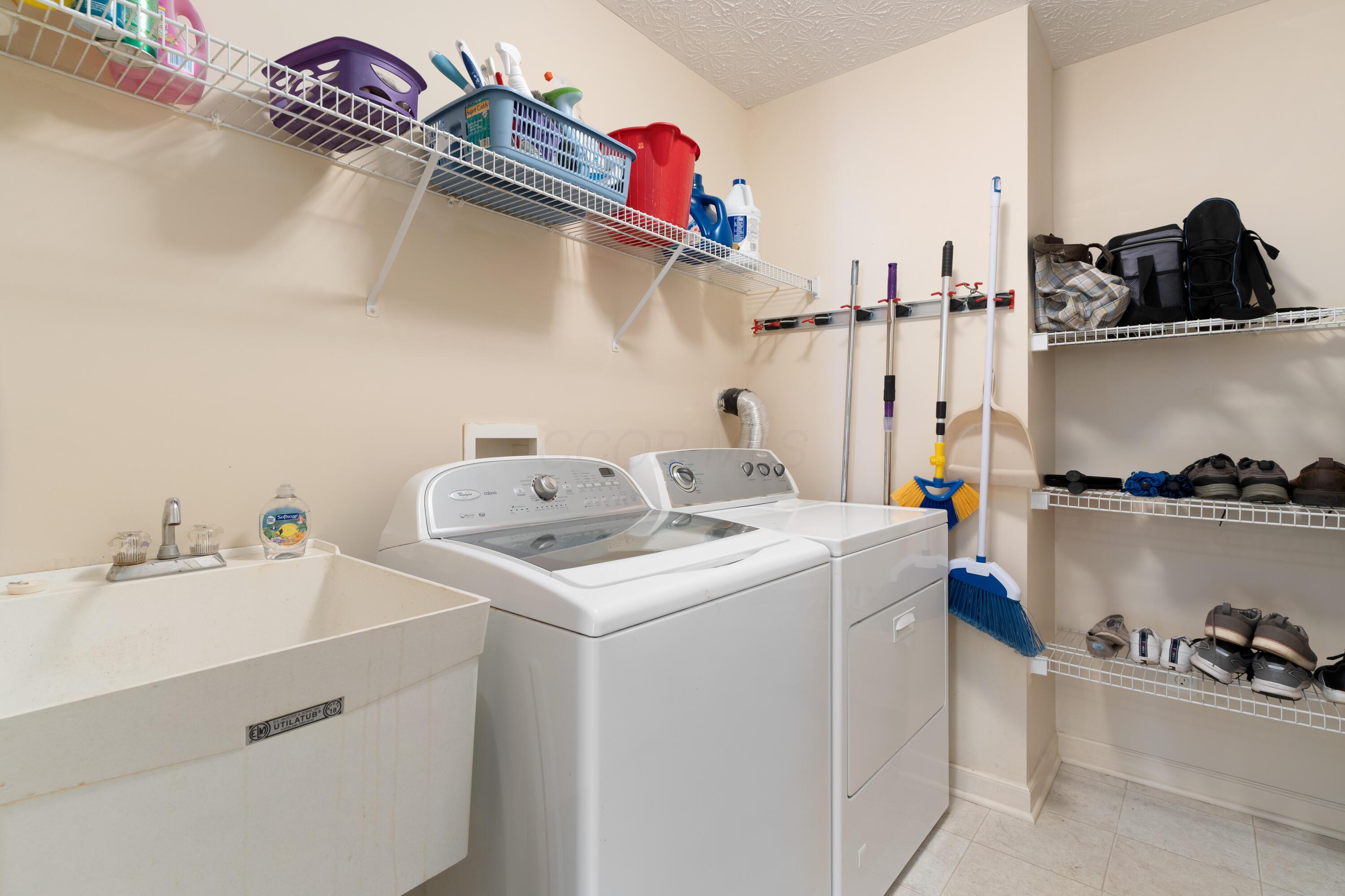 5605 Tayside Circle, Dublin, Ohio image 17