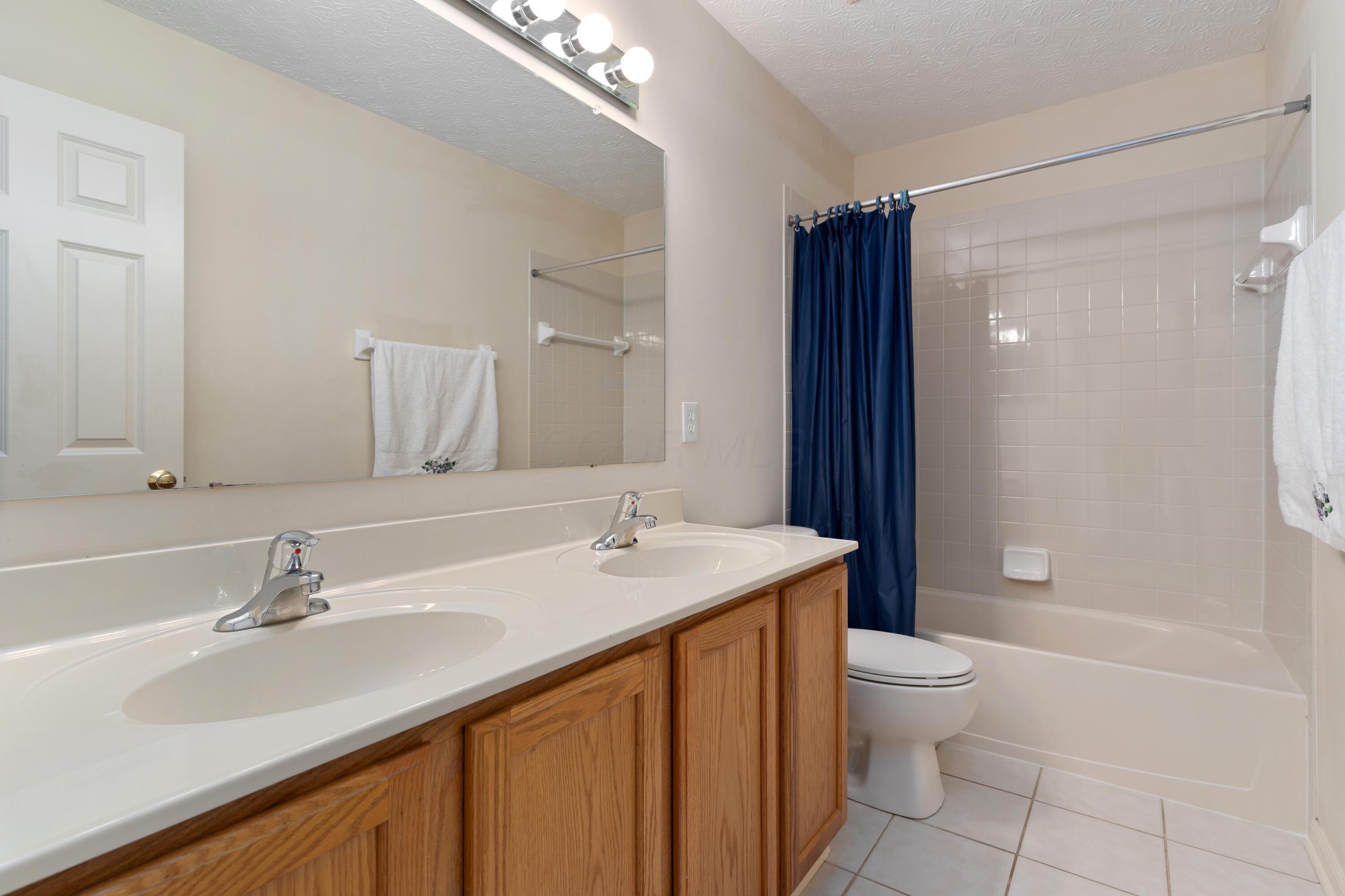 5605 Tayside Circle, Dublin, Ohio image 32