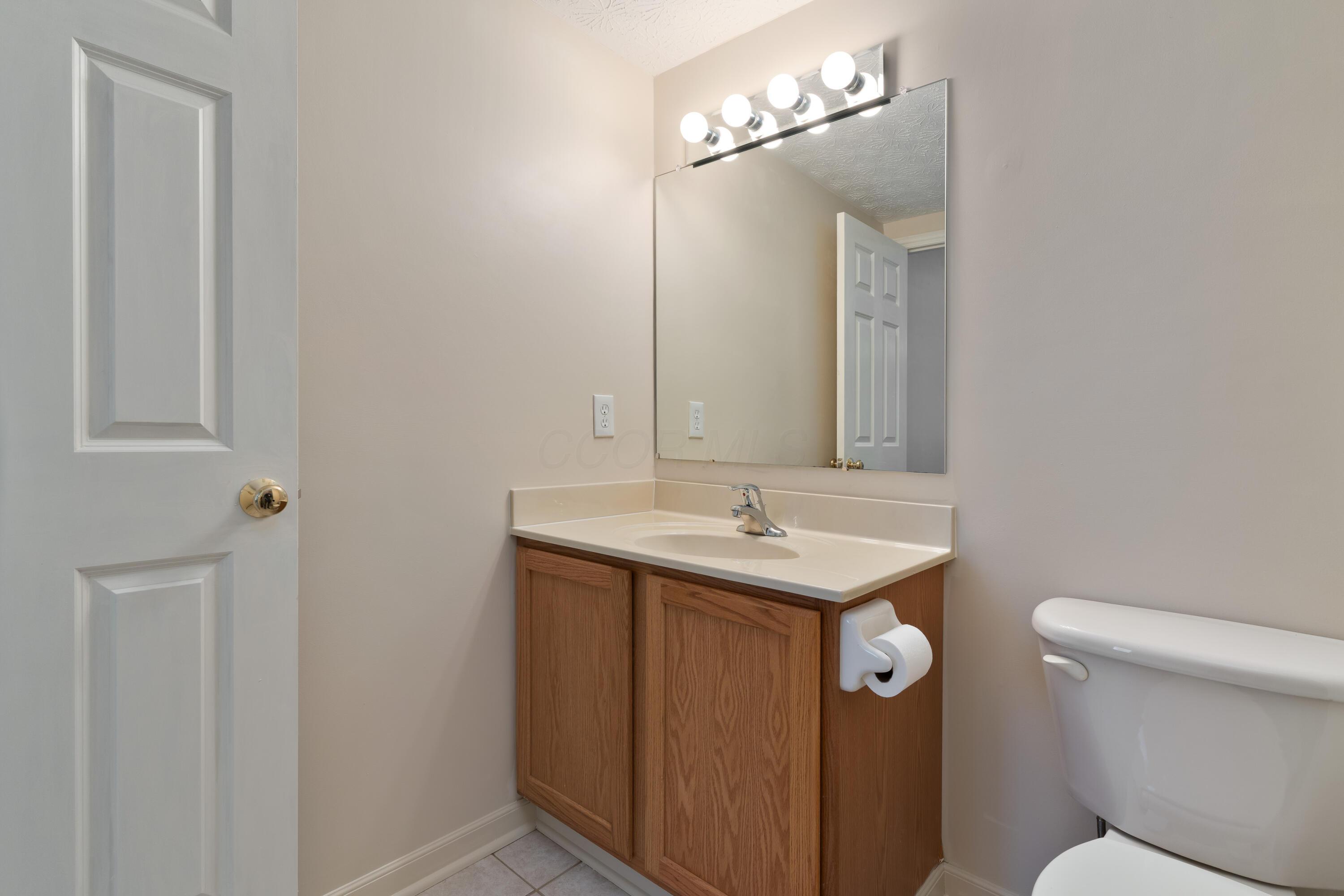 5605 Tayside Circle, Dublin, Ohio image 36