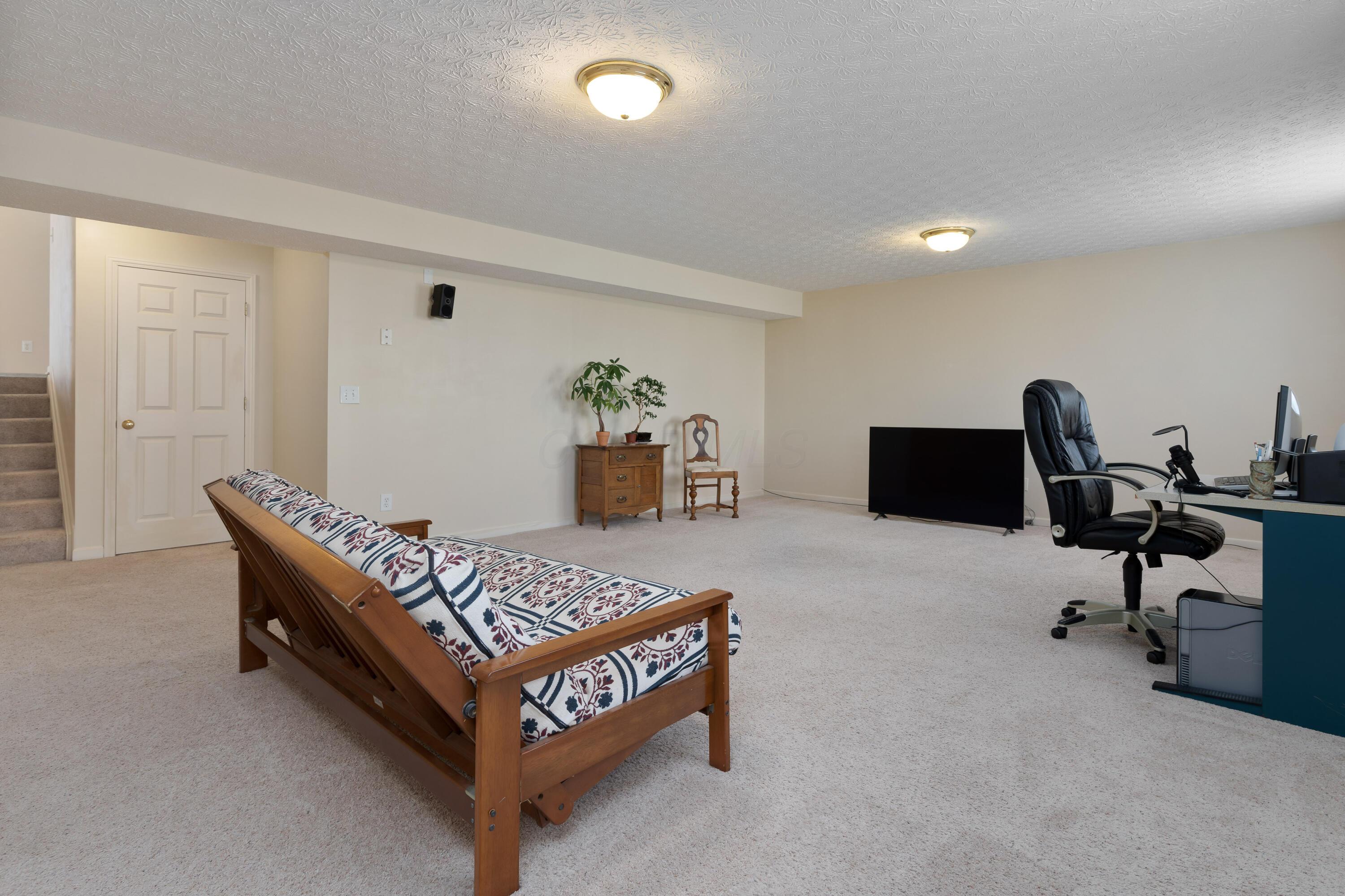 5605 Tayside Circle, Dublin, Ohio image 33