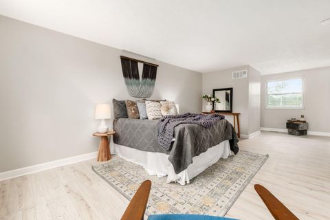 Tiny photo for 9644 Merry Lane, Pickerington, OH 43147 (MLS # 225040266)