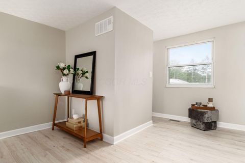 Tiny photo for 9644 Merry Lane, Pickerington, OH 43147 (MLS # 225040266)
