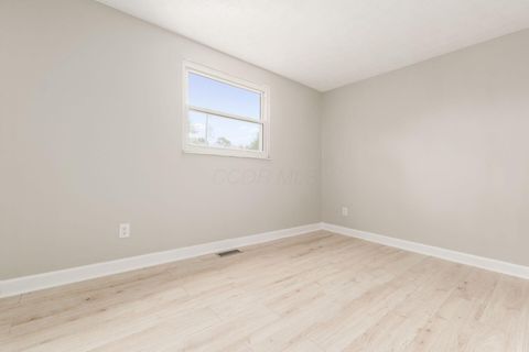 Tiny photo for 9644 Merry Lane, Pickerington, OH 43147 (MLS # 225040266)