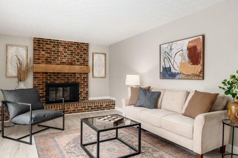 Tiny photo for 9644 Merry Lane, Pickerington, OH 43147 (MLS # 225040266)