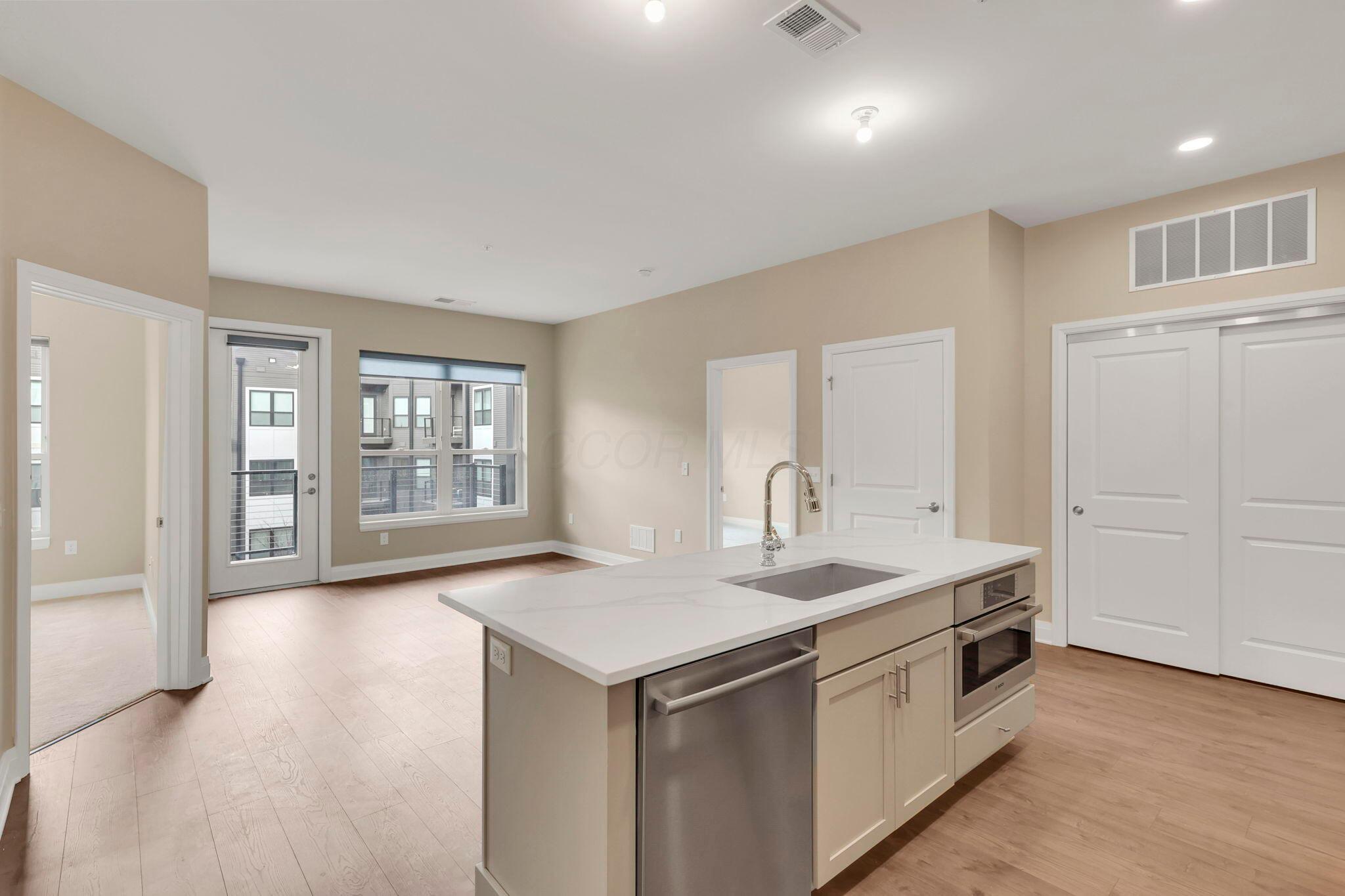 6633 Dale Drive #317, Dublin, Ohio image 8
