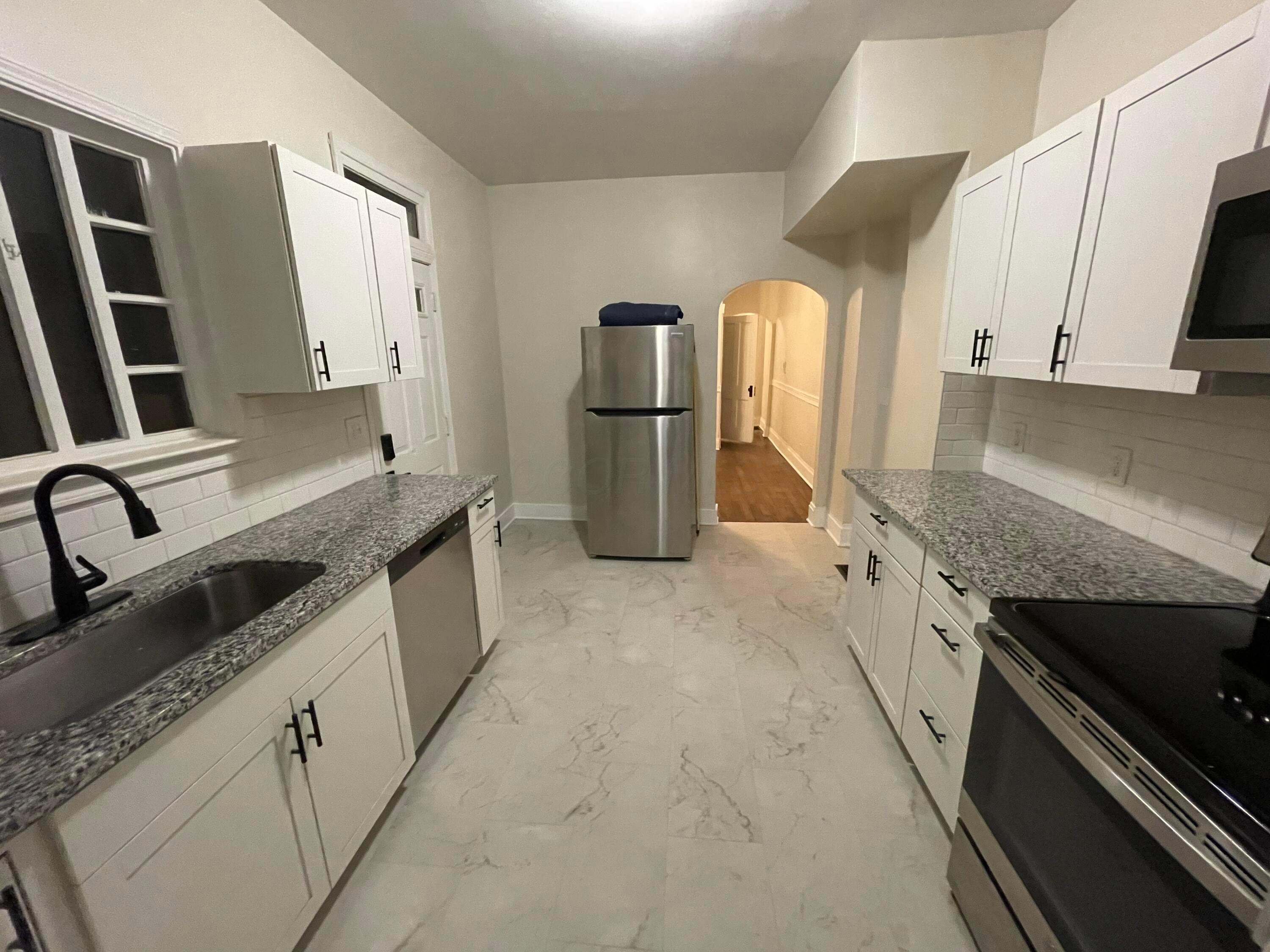 287 E Woodrow Avenue