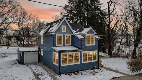 Photo of 440 Eddy Street, Newark, OH 43055 (MLS # 225045024)