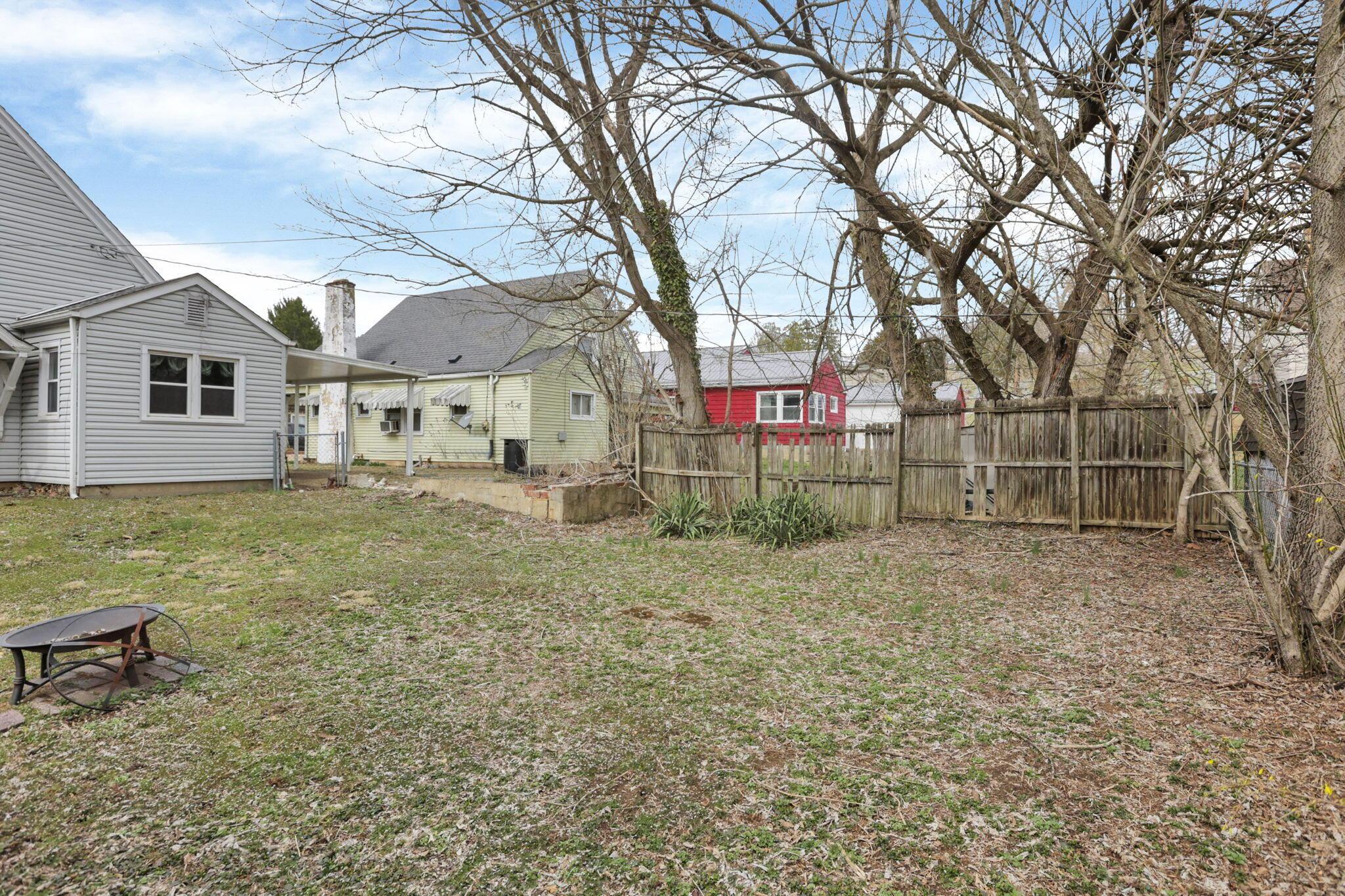 574 N Spring Street, Logan, Ohio image 30