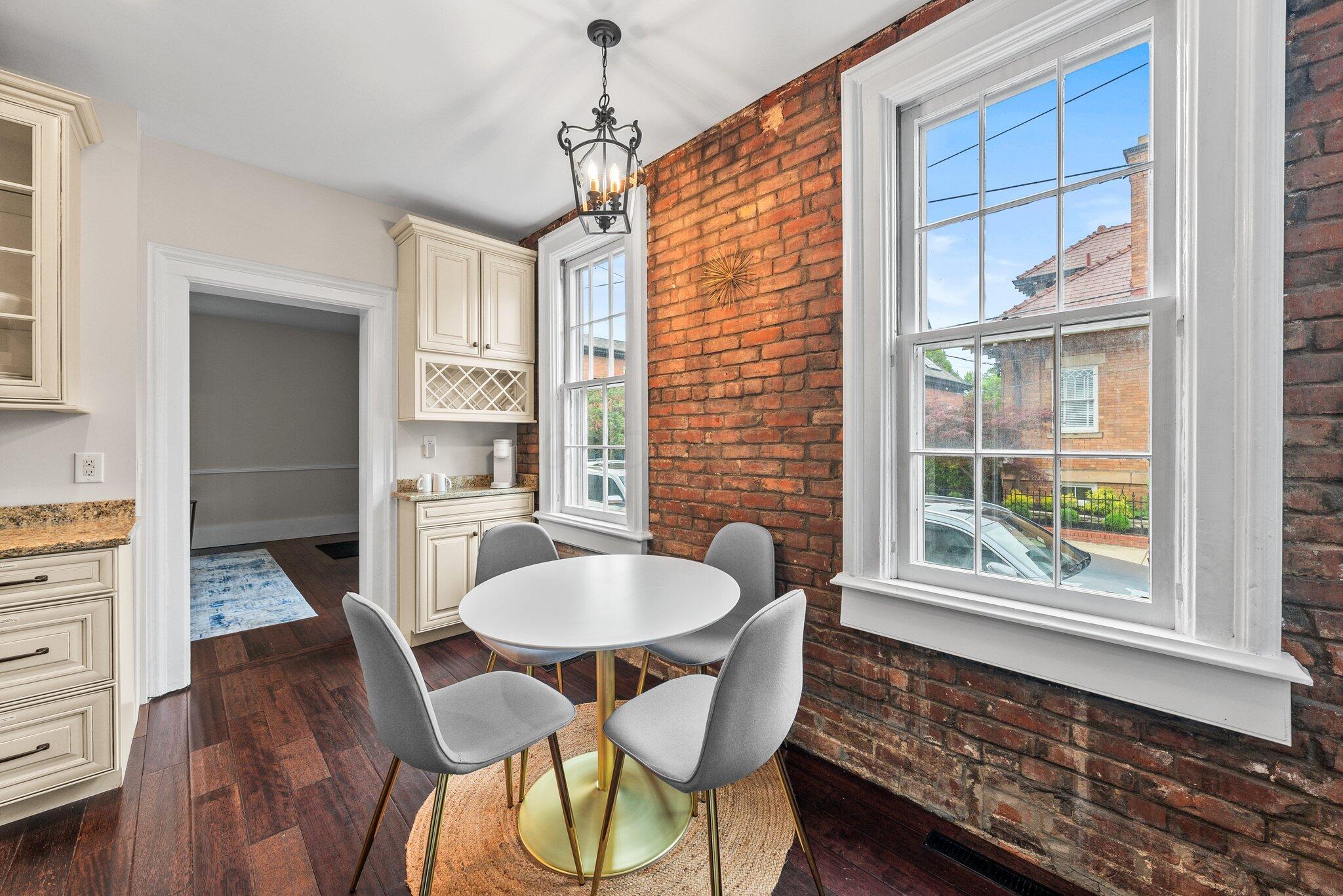 145 E Sycamore Street, Columbus, Ohio image 9