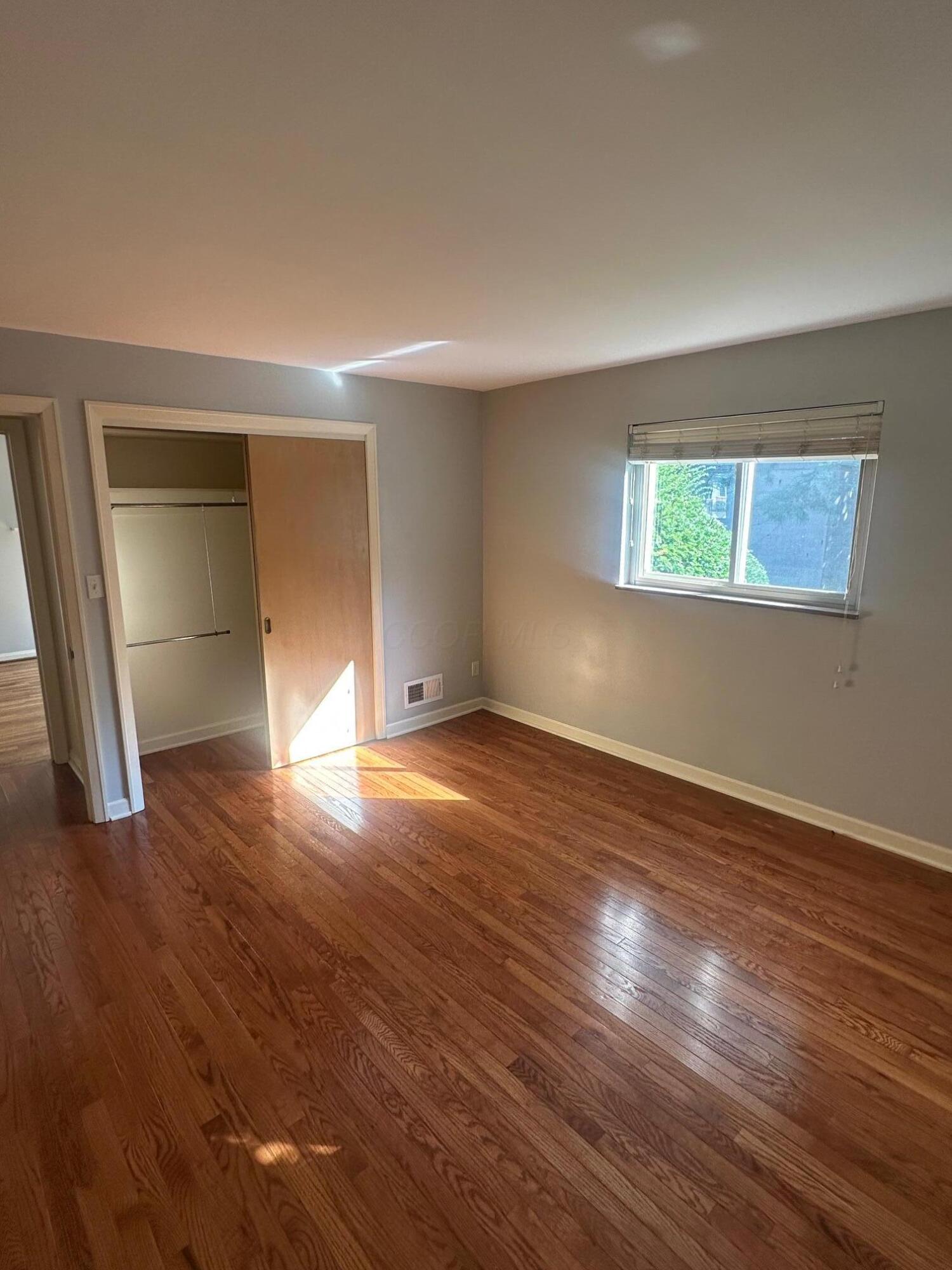 Columbus, Ohio 43221, United States, 3 Bedrooms Bedrooms, ,1 BathroomBathrooms,Residential,Active,205072