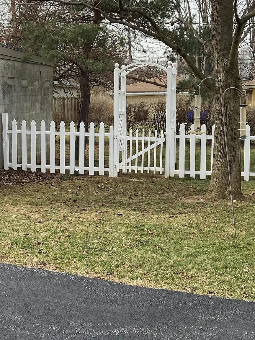 Columbus, Ohio 43221, United States, 3 Bedrooms Bedrooms, ,1 BathroomBathrooms,Residential,Active,205072