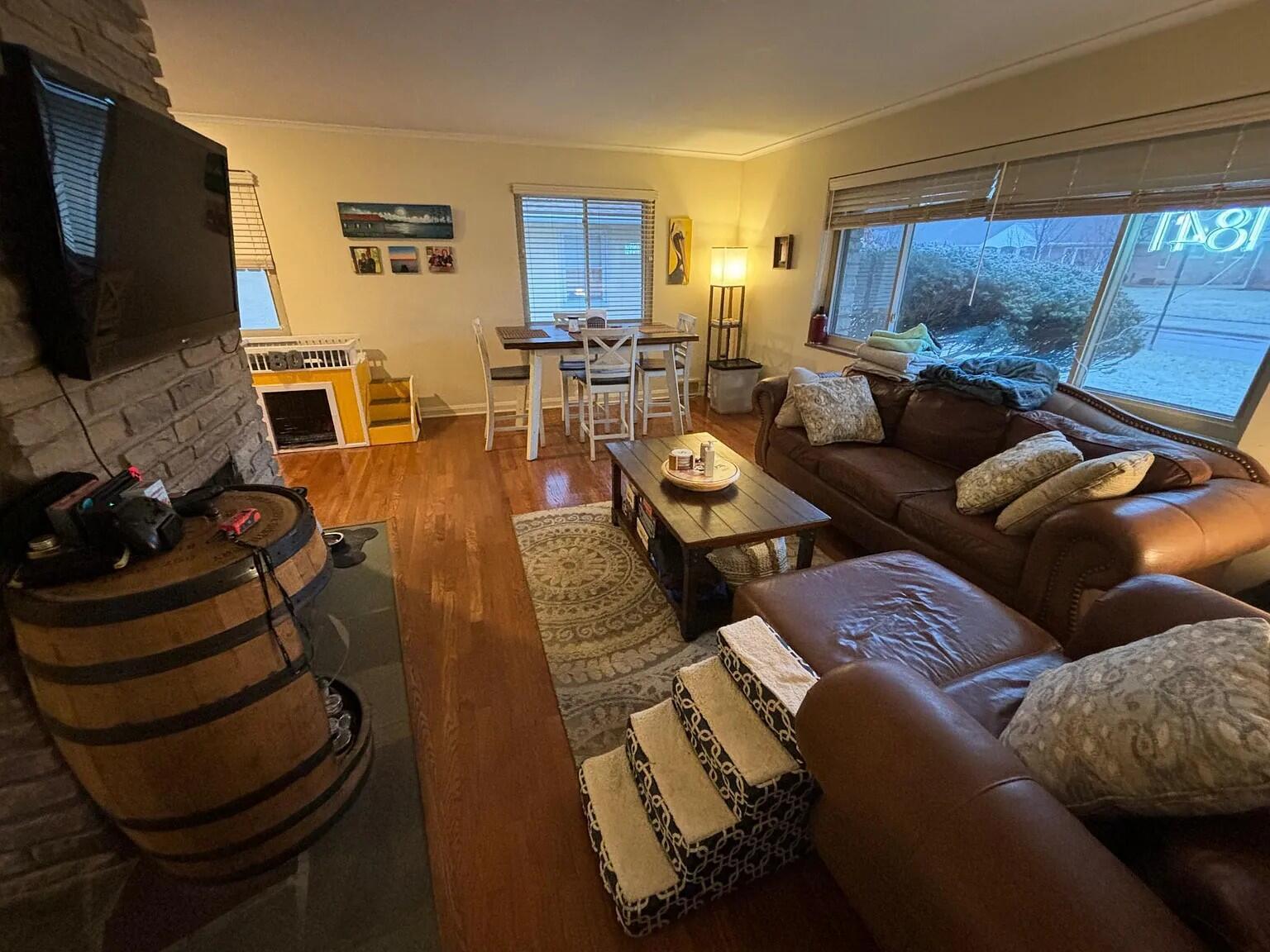 Columbus, Ohio 43221, United States, 3 Bedrooms Bedrooms, ,1 BathroomBathrooms,Residential,Active,205072