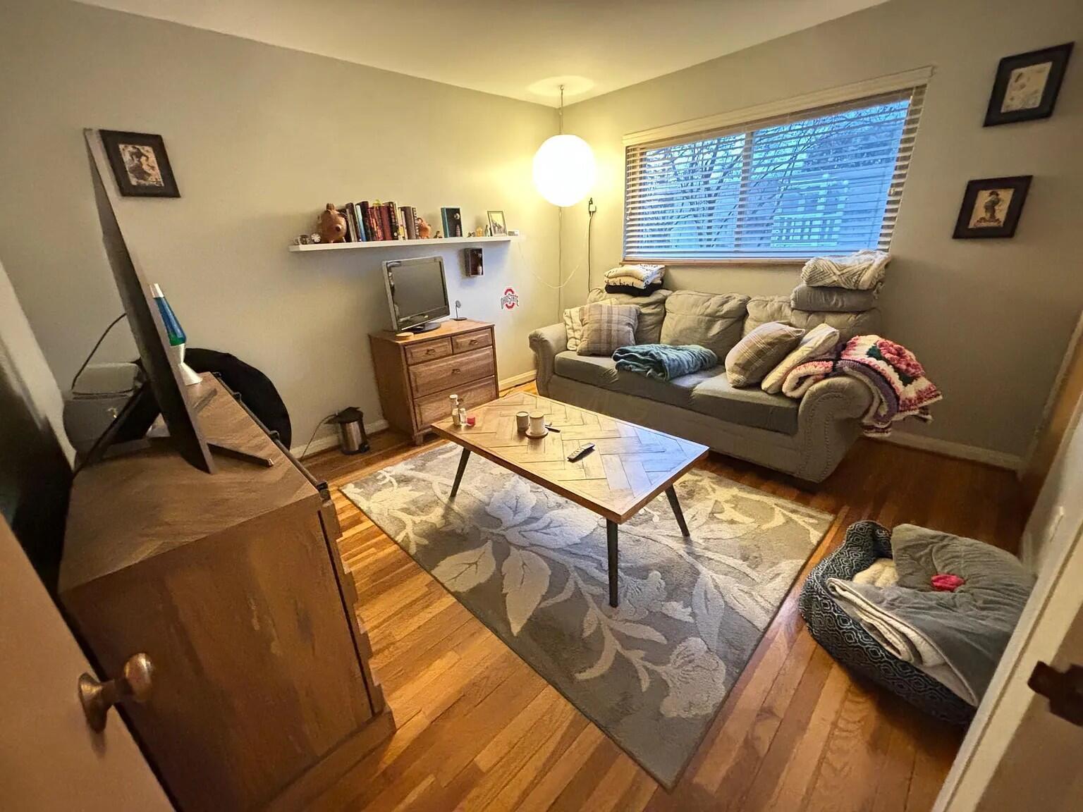 Columbus, Ohio 43221, United States, 3 Bedrooms Bedrooms, ,1 BathroomBathrooms,Residential,Active,205072