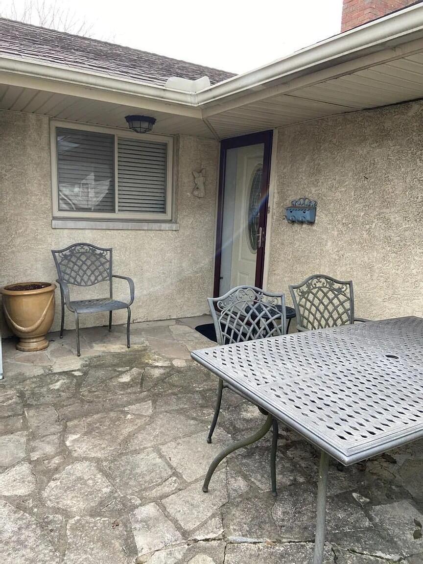 Columbus, Ohio 43221, United States, 3 Bedrooms Bedrooms, ,1 BathroomBathrooms,Residential,Active,205072