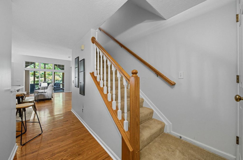 Photo of 1458 Sedgefield Drive, New Albany, OH 43054 (MLS # 225036530)