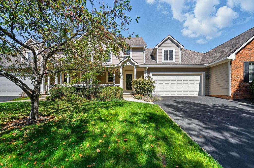 Photo of 1458 Sedgefield Drive, New Albany, OH 43054 (MLS # 225036530)