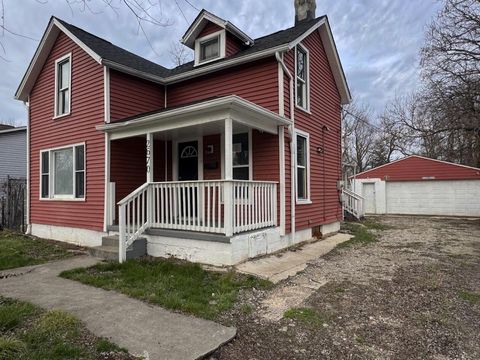 Photo of 2670 Perdue Avenue, Columbus, OH 43211 (MLS # 226009248)