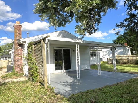 Tiny photo for 2541 Maybury Road, Columbus, OH 43232 (MLS # 226022907)