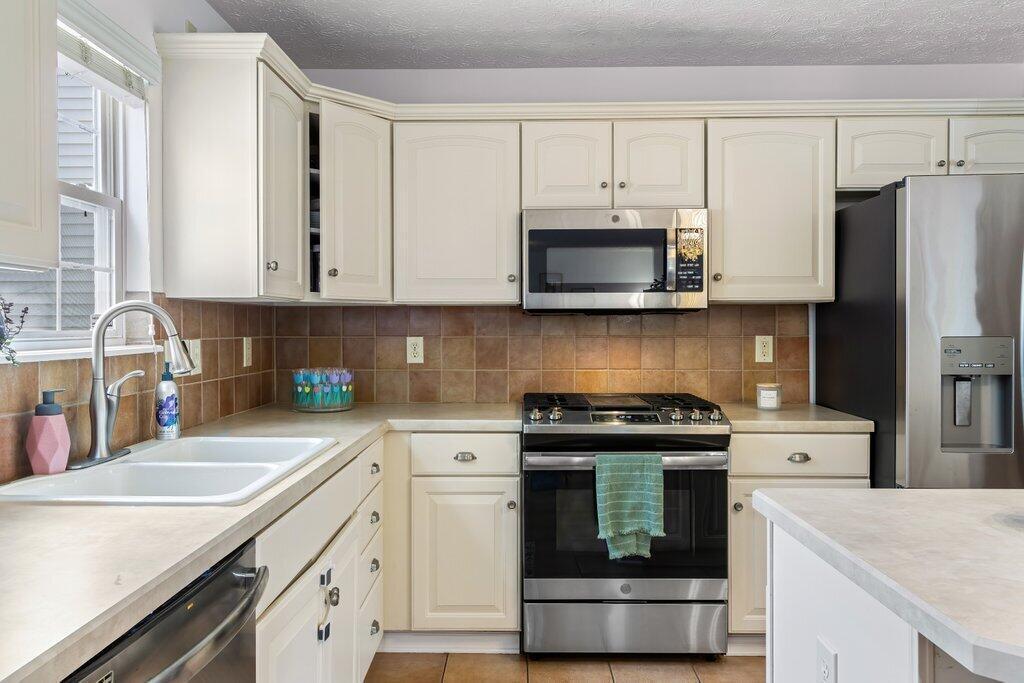 6452 Hilltop Trail Drive, New Albany, Ohio image 11