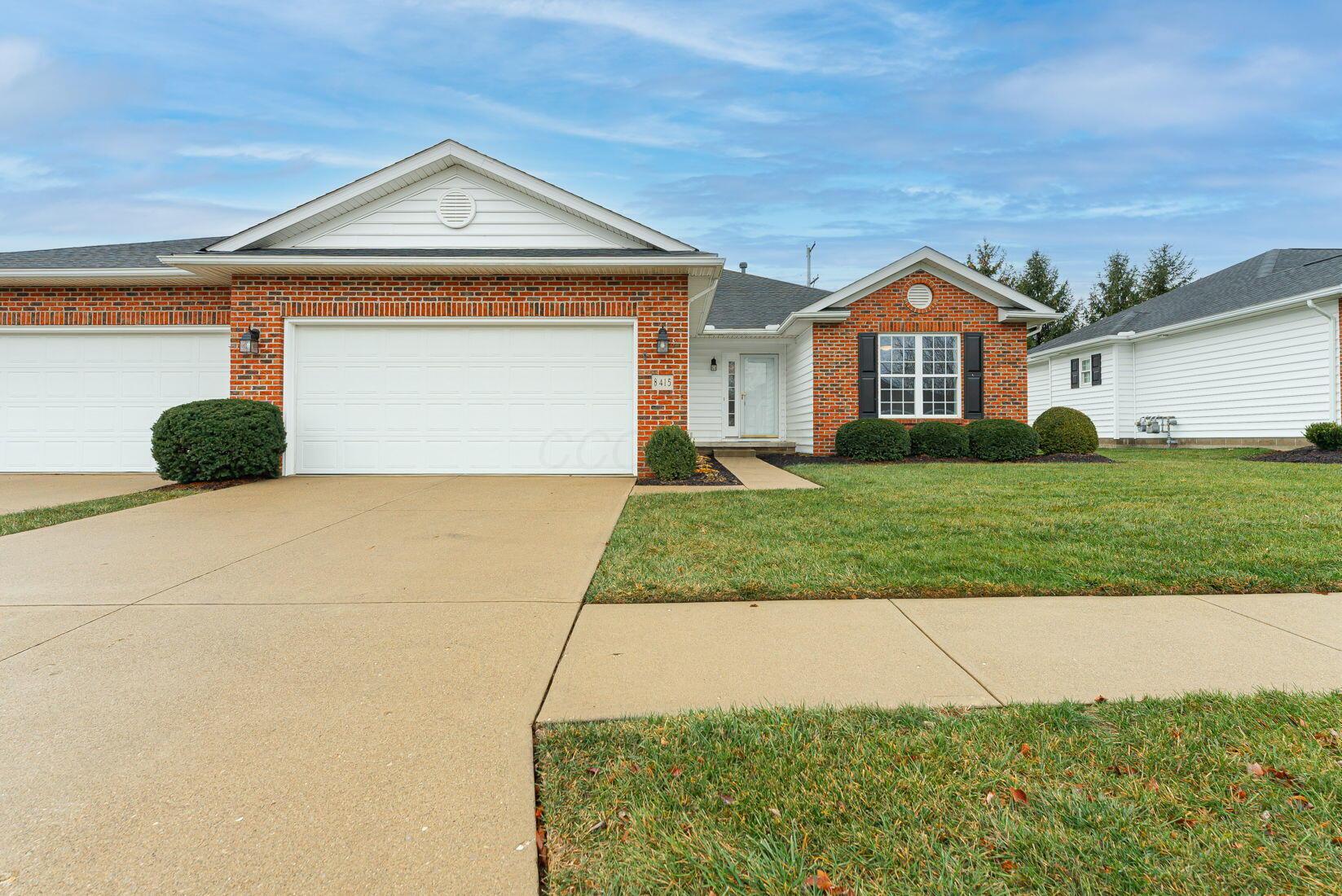 8415 Country View Lane, Plain City, Ohio image 2