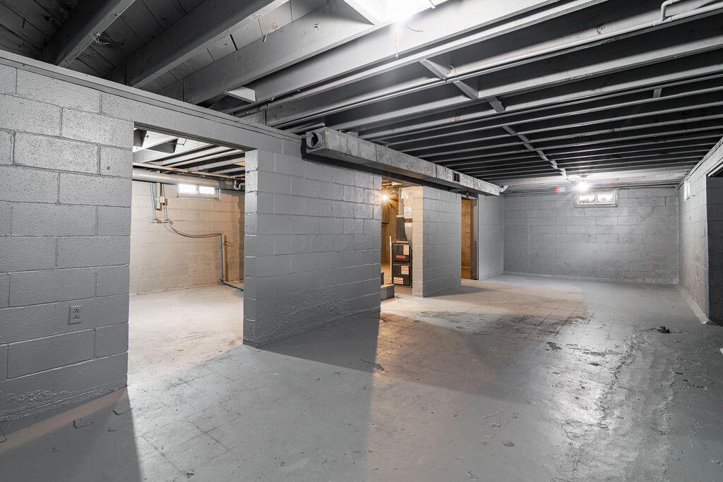 Columbus, Ohio 43213, United States, 3 Bedrooms Bedrooms, ,1 BathroomBathrooms,Residential,Active,165856