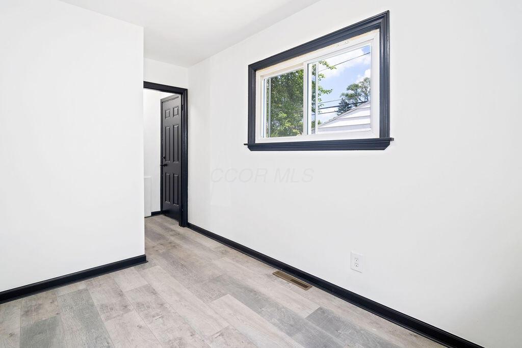 Columbus, Ohio 43213, United States, 3 Bedrooms Bedrooms, ,1 BathroomBathrooms,Residential,Active,165856