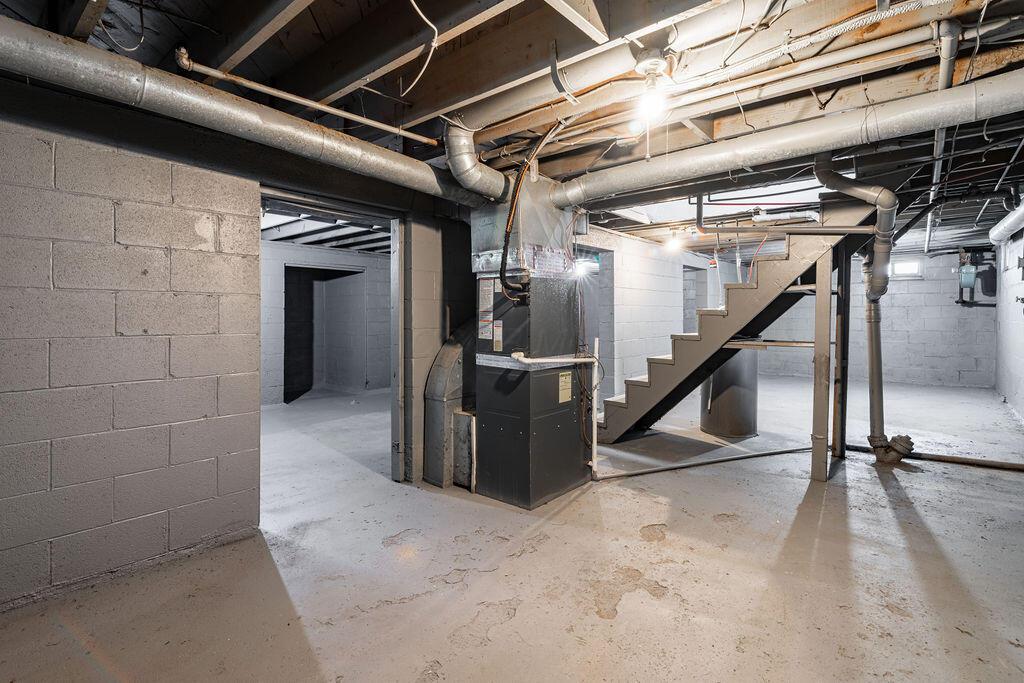 Columbus, Ohio 43213, United States, 3 Bedrooms Bedrooms, ,1 BathroomBathrooms,Residential,Active,165856