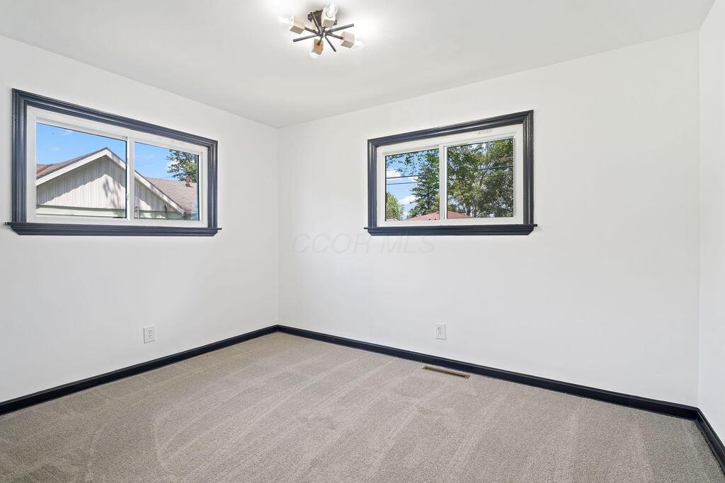 Columbus, Ohio 43213, United States, 3 Bedrooms Bedrooms, ,1 BathroomBathrooms,Residential,Active,165856