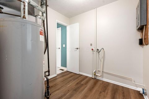 Tiny photo for 348 Imperial Drive, Columbus, OH 43230 (MLS # 225045950)