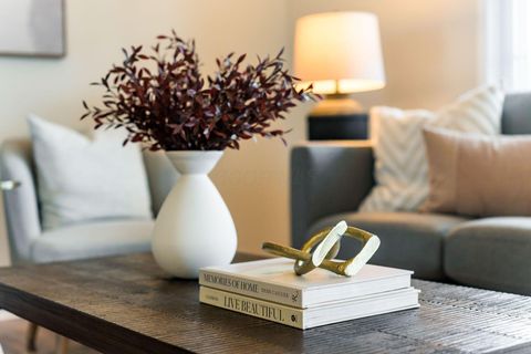 Tiny photo for 348 Imperial Drive, Columbus, OH 43230 (MLS # 225045950)