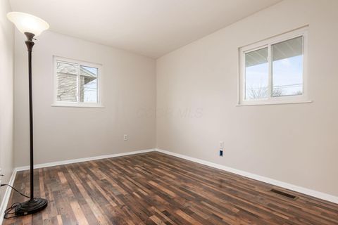 Tiny photo for 348 Imperial Drive, Columbus, OH 43230 (MLS # 225045950)