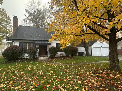 Photo of 3235 Maryland Avenue, Columbus, OH 43209 (MLS # 225042429)