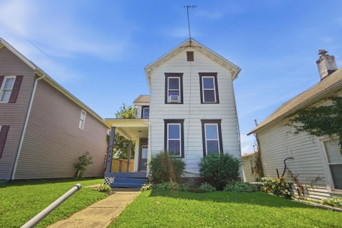 Photo of 245 Jefferson Street, Newark, OH 43055 (MLS # 226040882)