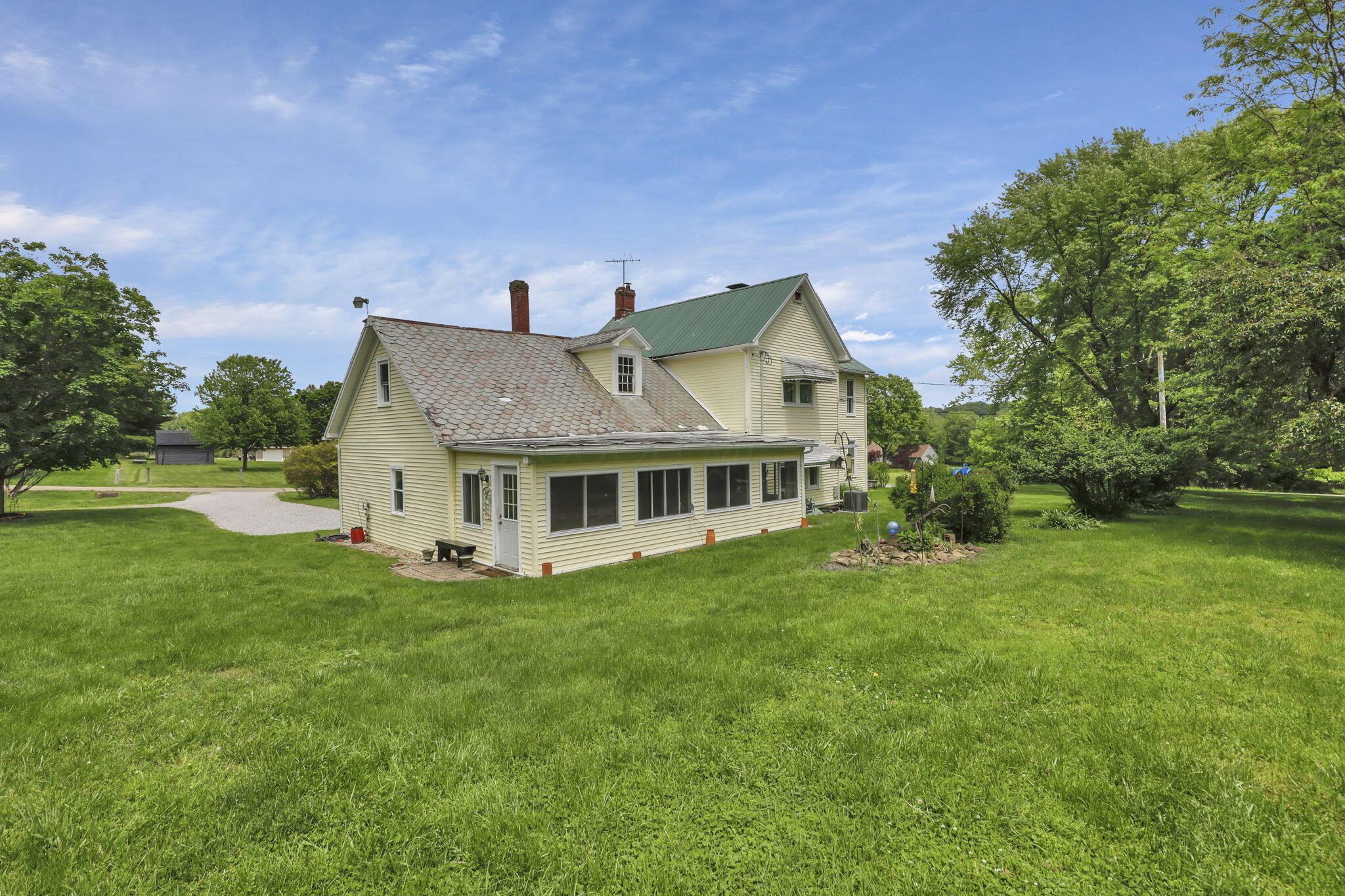 1625 Stringtown Road, Lancaster, Ohio image 40