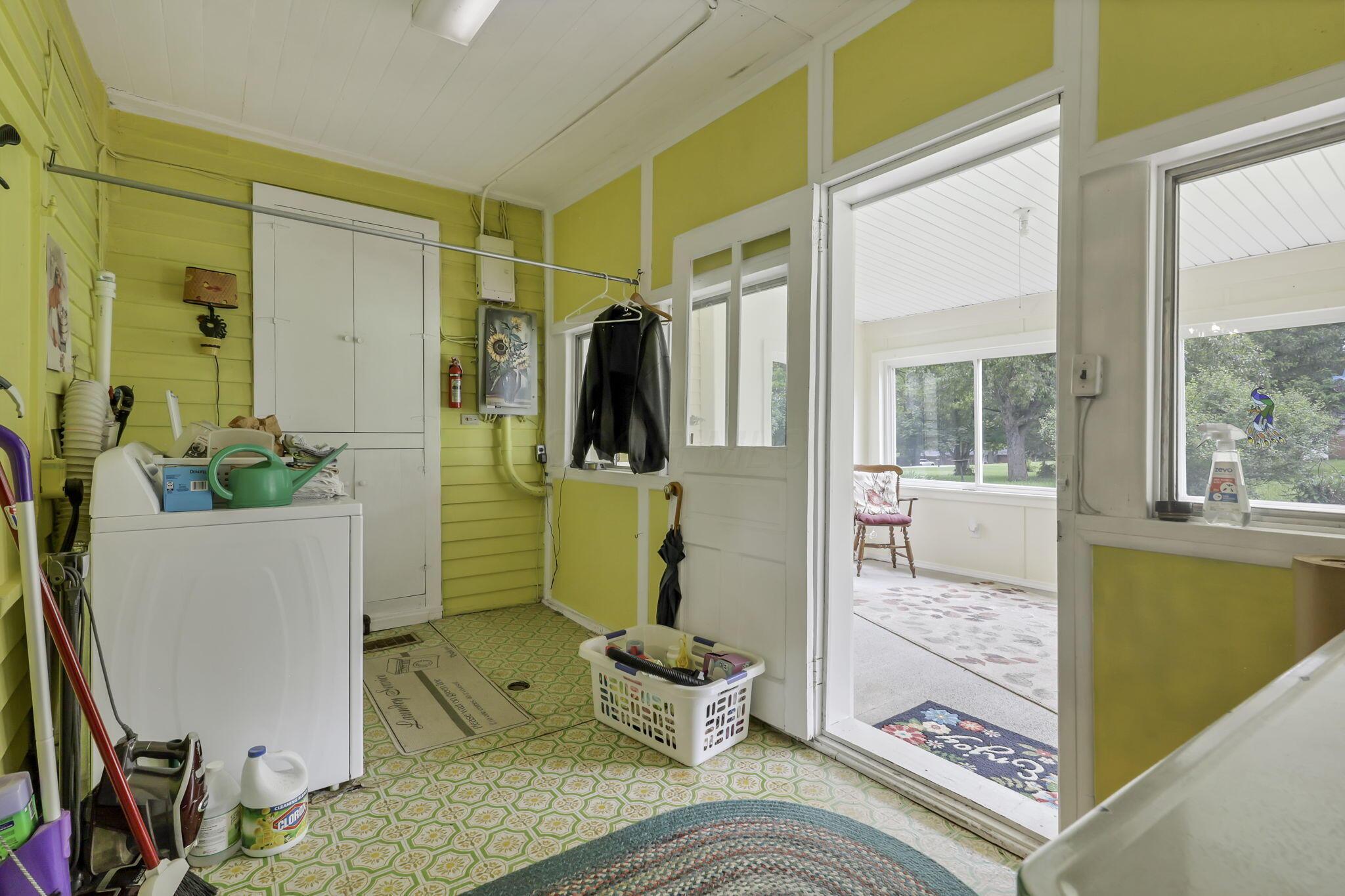1625 Stringtown Road, Lancaster, Ohio image 33