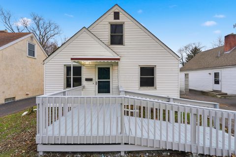 Tiny photo for 3386 Beulah Road, Columbus, OH 43224 (MLS # 225044469)