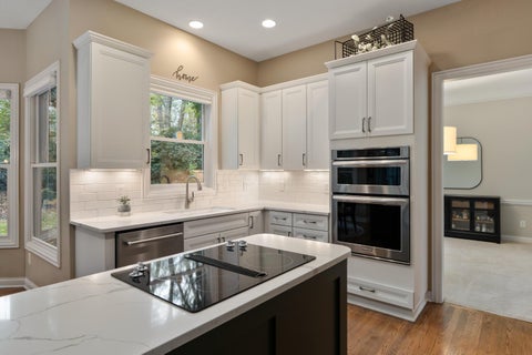 Tiny photo for 7651 Kestrel Way E, Dublin, OH 43017 (MLS # 226039805)