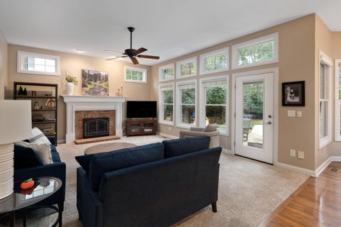 Tiny photo for 7651 Kestrel Way E, Dublin, OH 43017 (MLS # 226039805)