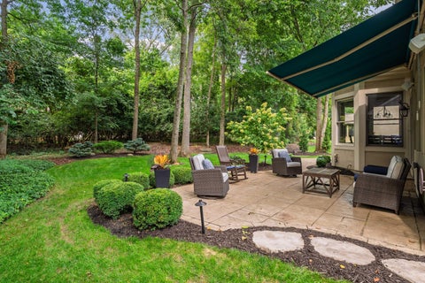 Tiny photo for 7651 Kestrel Way E, Dublin, OH 43017 (MLS # 226039805)