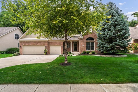 Tiny photo for 7651 Kestrel Way E, Dublin, OH 43017 (MLS # 226039805)
