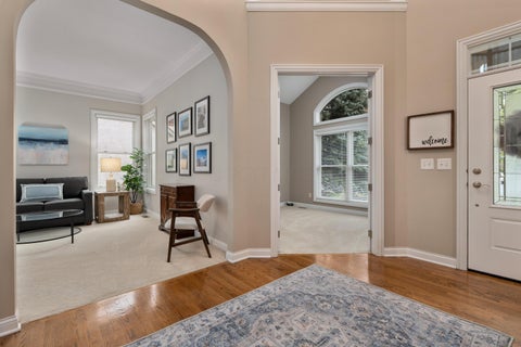 Tiny photo for 7651 Kestrel Way E, Dublin, OH 43017 (MLS # 226039805)