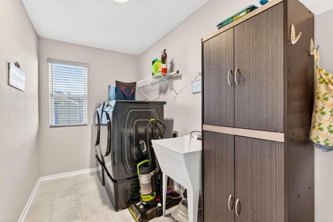 Tiny photo for 33 Erin Hills Road, Commercial Point, OH 43116 (MLS # 226000455)