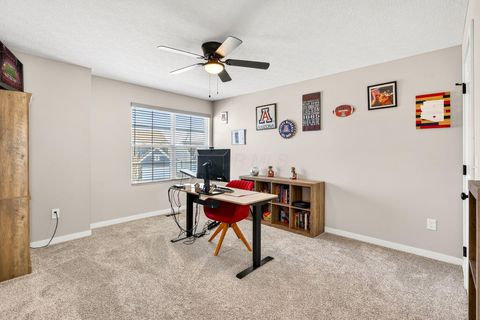 Tiny photo for 33 Erin Hills Road, Commercial Point, OH 43116 (MLS # 226000455)