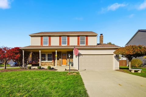 Photo of 5606 Oldwynne Road, Hilliard, OH 43026 (MLS # 225038449)