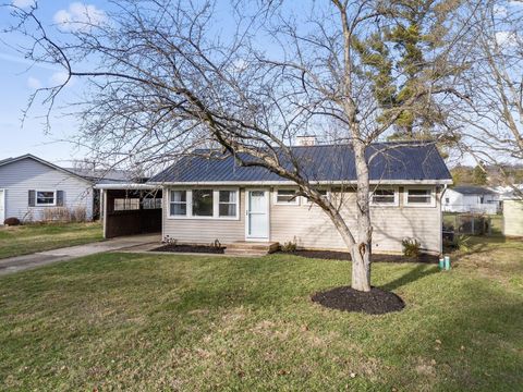 Photo of 24 Northfork Drive, Chillicothe, OH 45601 (MLS # 225044508)