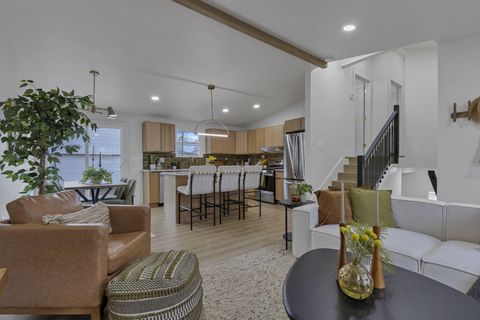 Tiny photo for 2949 Fleet Road, Columbus, OH 43232 (MLS # 226000818)