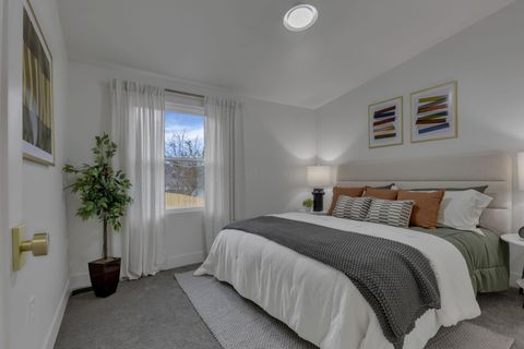 Tiny photo for 2949 Fleet Road, Columbus, OH 43232 (MLS # 226000818)