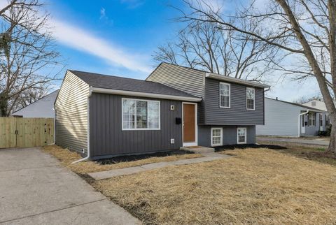 Tiny photo for 2949 Fleet Road, Columbus, OH 43232 (MLS # 226000818)